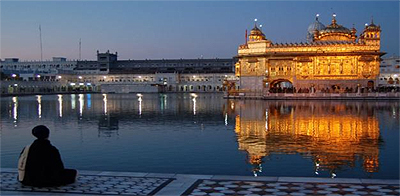 golden-temple-meditate